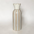 Vase collerette beige rayé en faïence – 23,5 cm