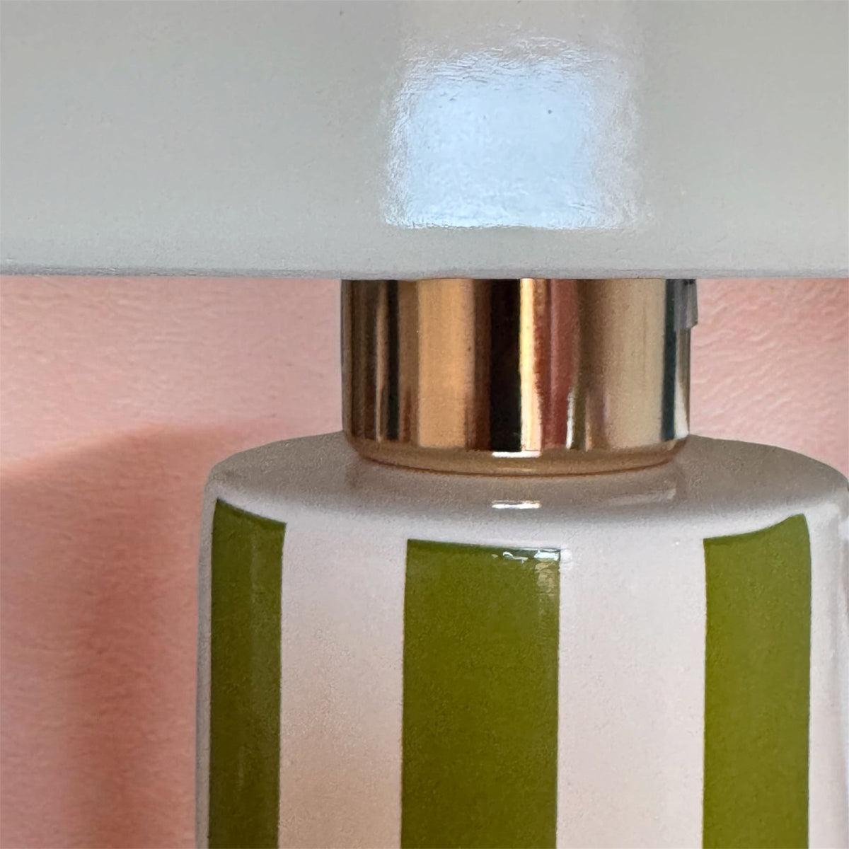 Lampe champignon kaki en céramique – 30,5 cm